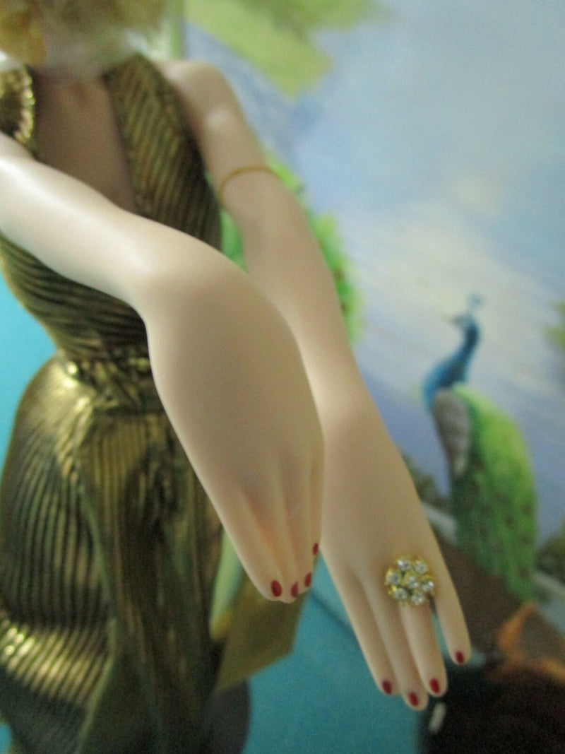 1990s FRANKLIN HEIRLOOM GOLDEN GLITTERING MARILYN DOLL, NEW 19" doll