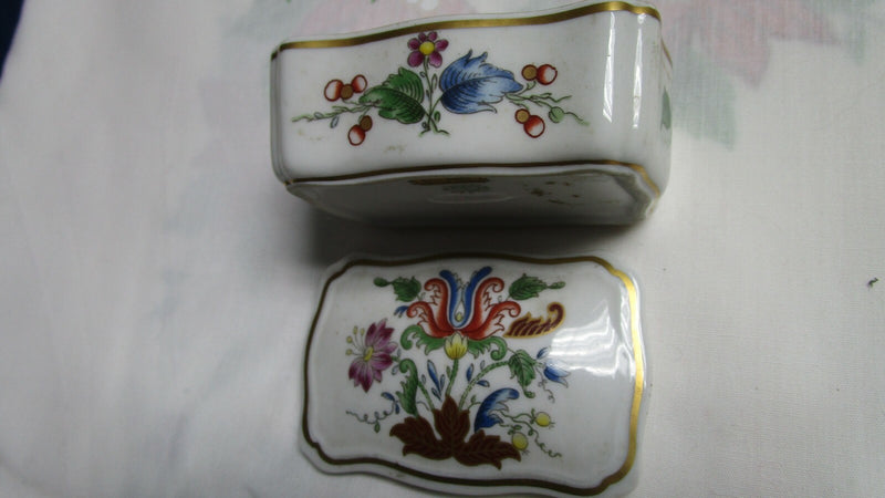 Ginori Italy Floral Pill Box   Vanity