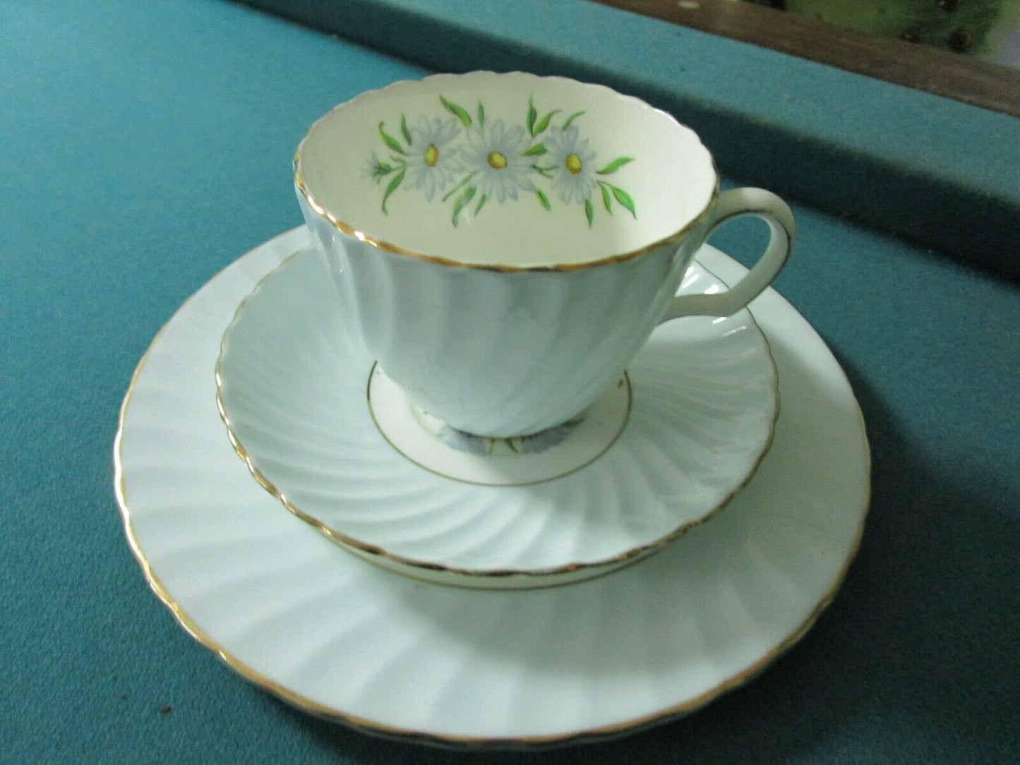 TRIO Adderley, England, light green, cup, saucer & cake plate ORIGINAL [92]