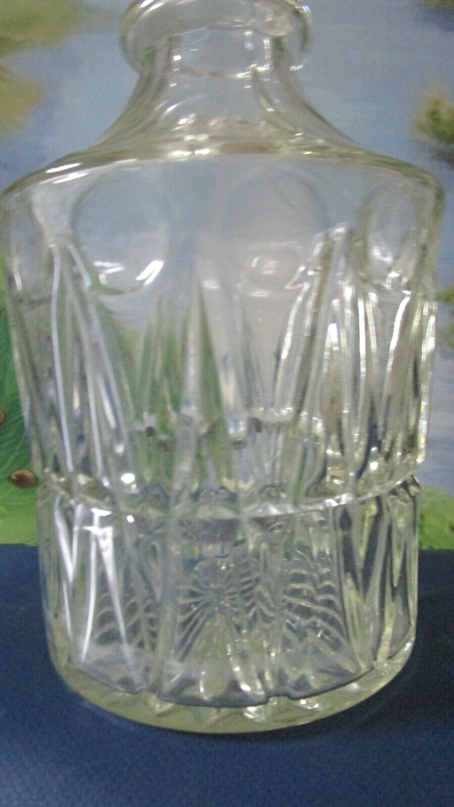 VICTORIAN DECANTER GLASS THREE RING NECK WITH STOPPER 11"