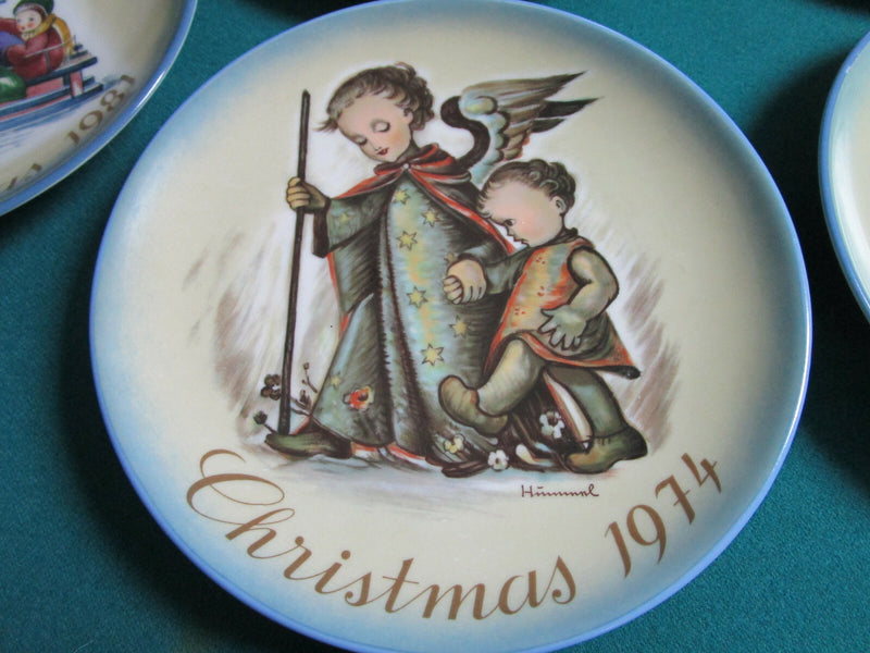 BERTA HUMMEL SCHMID 10 YEARS CHRISTMAS ANNUAL  PLATES COLLECTION 1871-81  10 PCS