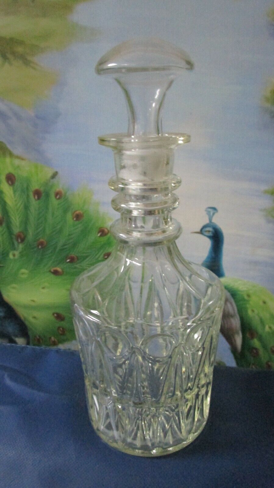 VICTORIAN DECANTER GLASS THREE RING NECK WITH STOPPER 11"