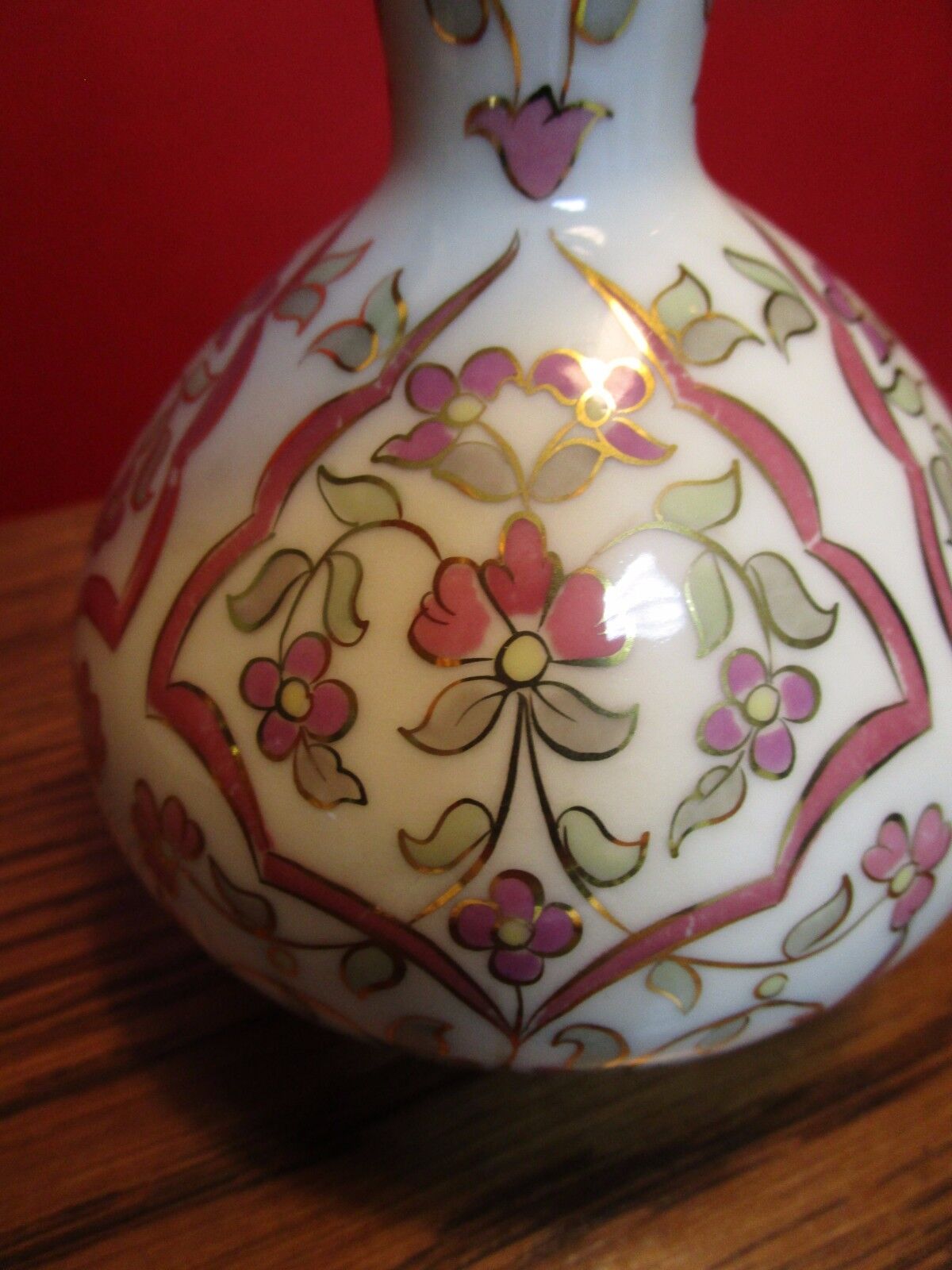 ZSOLNAY HUNGARY 1960s BUD VASE PURPLE FLOWERS [ZS]