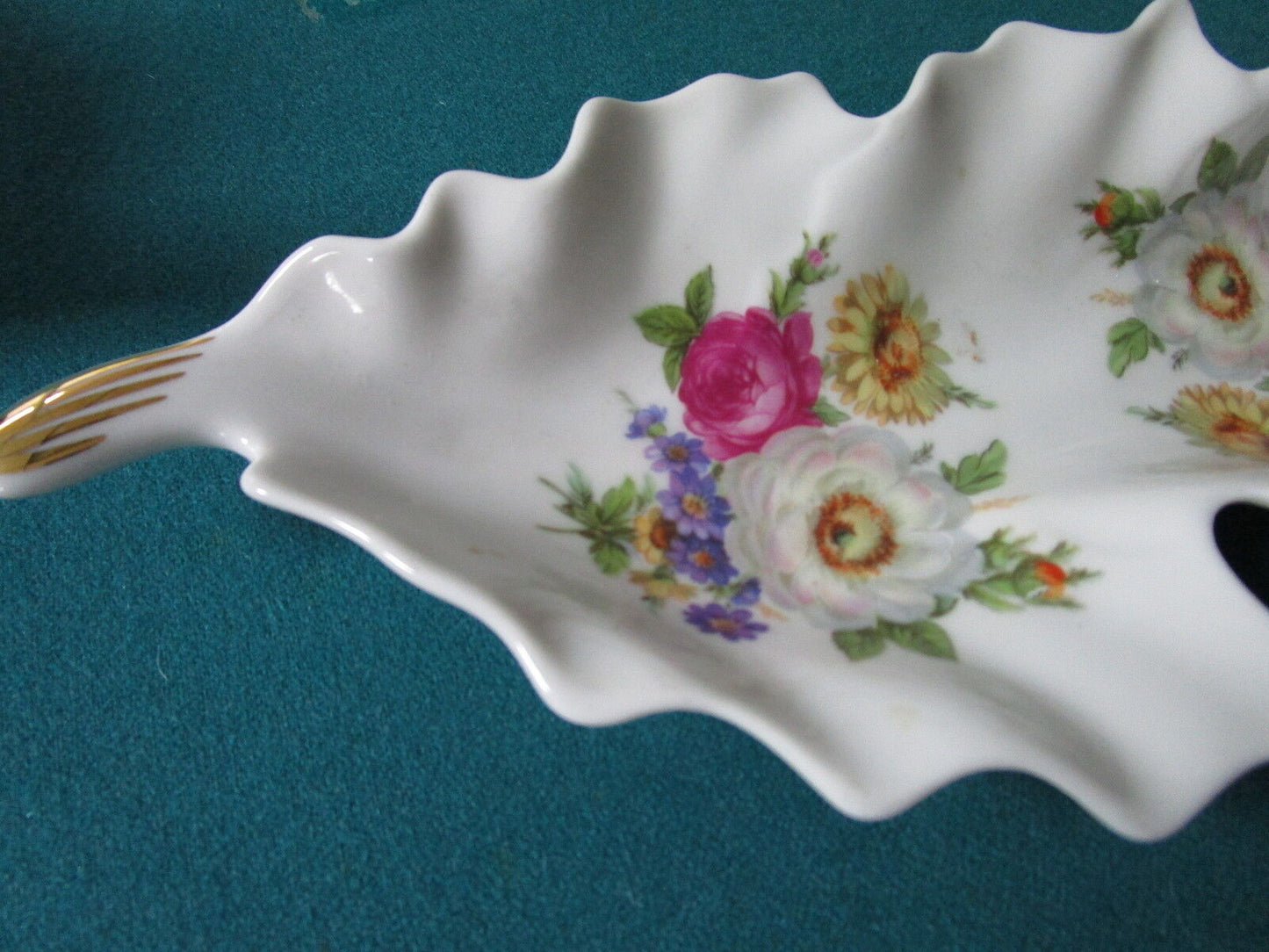 Vintage Ceramic flower bouquet Old Nuremberg Bavaria Germany Leaf Dish, 11" ORIG