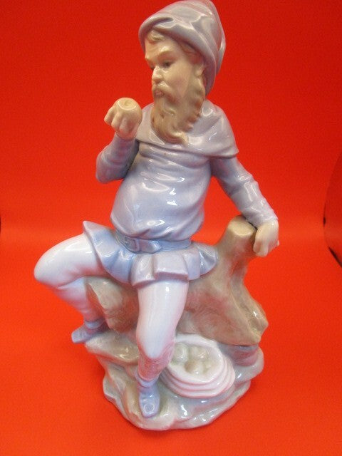 Nao Spain Figurine English Robin Hood William Tell Eating Apples Rare