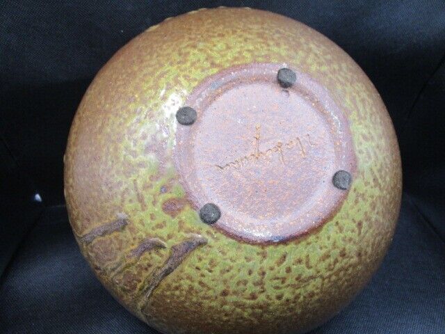 1990s Hiroshi Nakayama studio art stoneware bowl centerpiece, signed