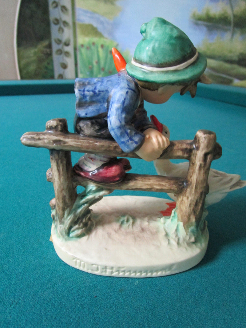 HUMMEL 3 FIGURINES LOT: FAVORITE PET - SMART LITTLE SISTER - BARNYARD HERO TM5