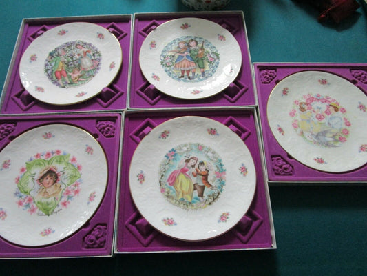 VALENTINE'S DAY ROYAL DOULTON  PLATES 8 1/4" NEW 1984/82/81/79/77 original PICK1