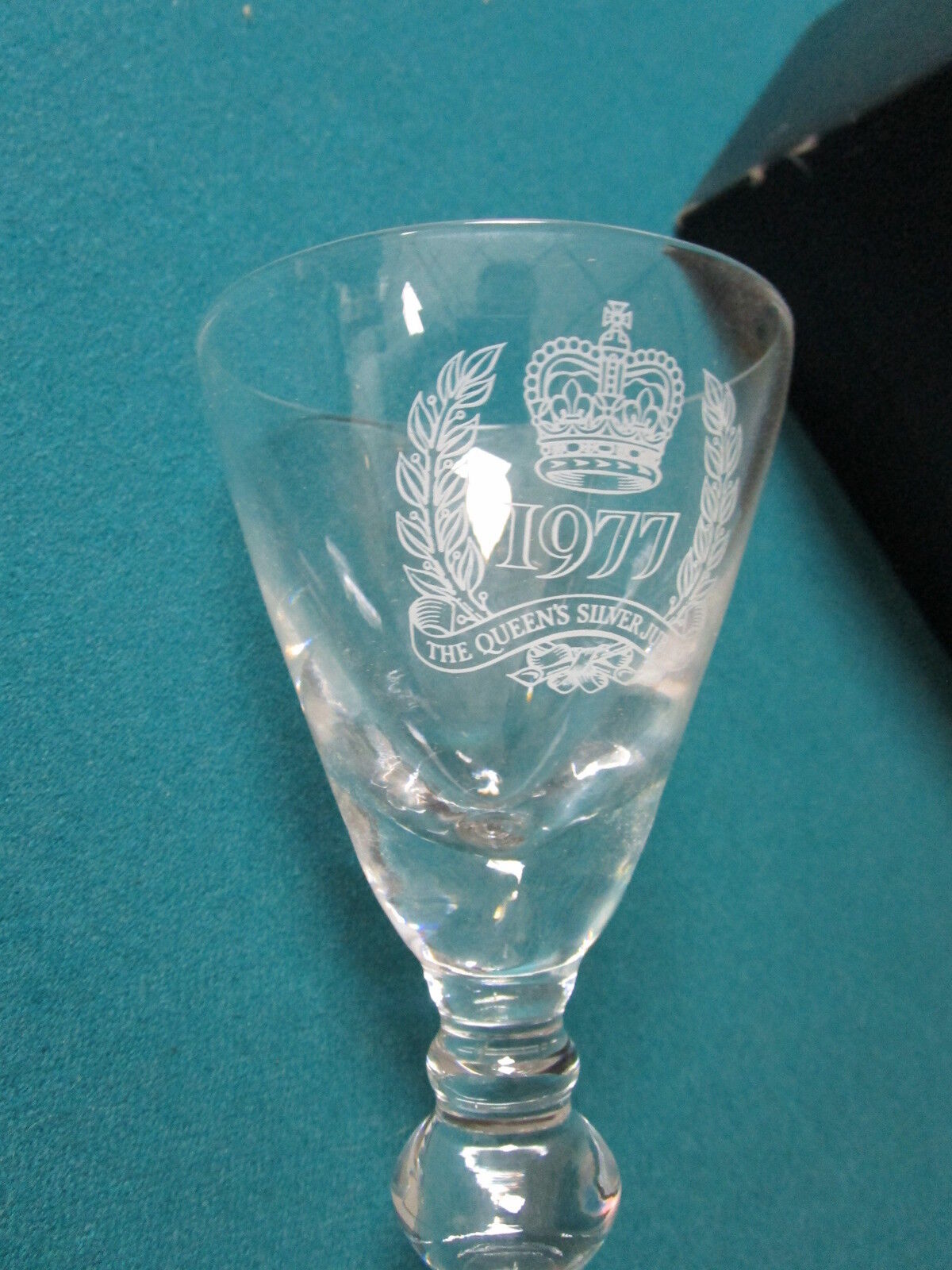 1977 The Queens Silver Jubilee glass, NIB, 25th year in the reign of her Majesty