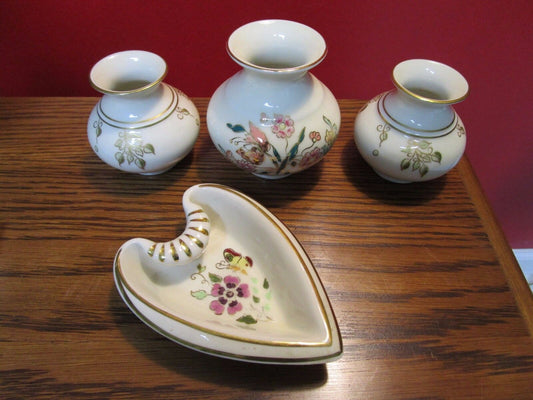 ZSOLNAY HUNGARY SET OF 4 VANITY PCS, VASES AND PIN DISH   [*ZS]