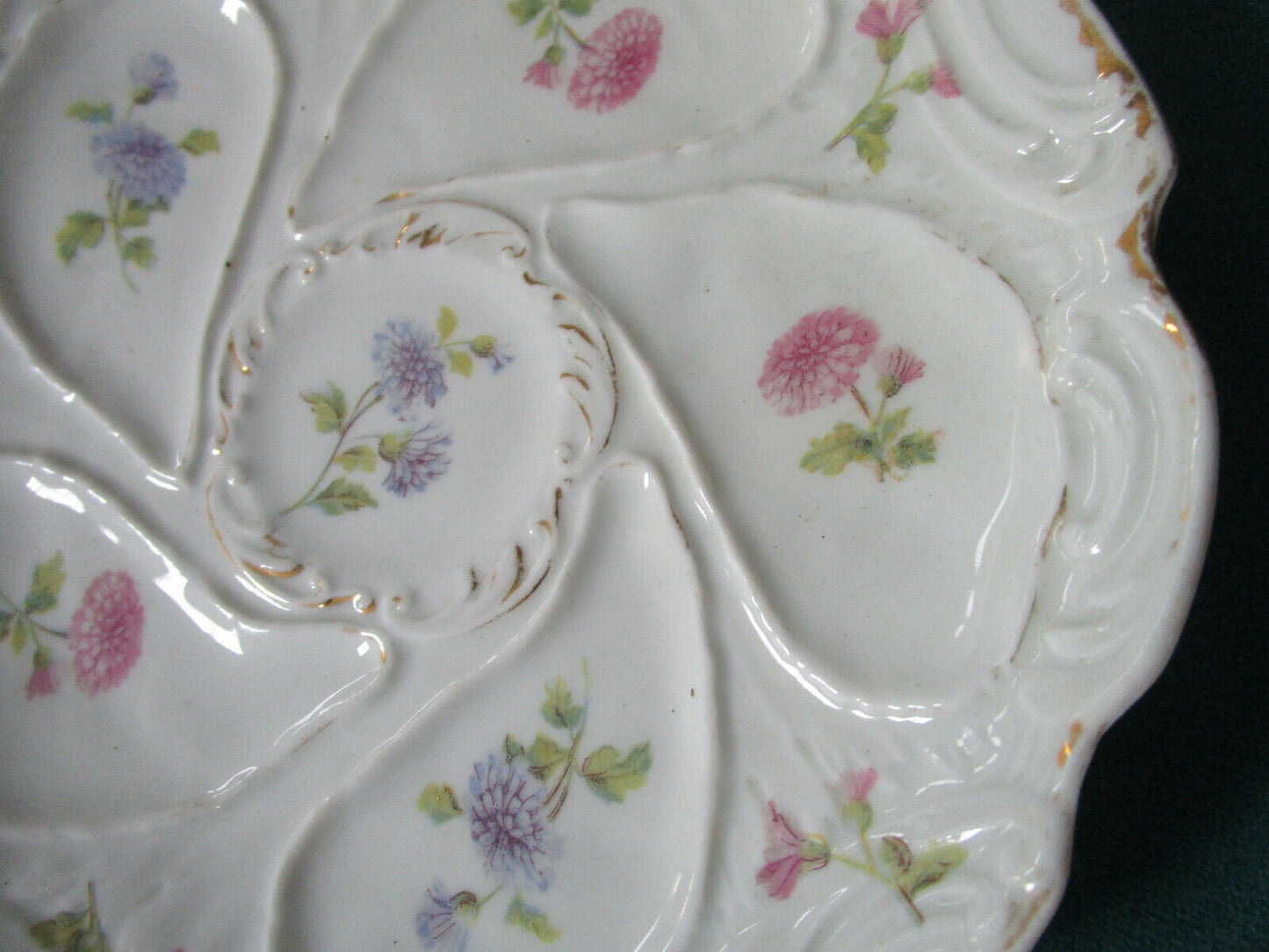 ANTIQUEVCARLSBAD - LIMOGES - NIPPON JAPAN OYSTER PLATE HORS D'OEVRES PICK 1