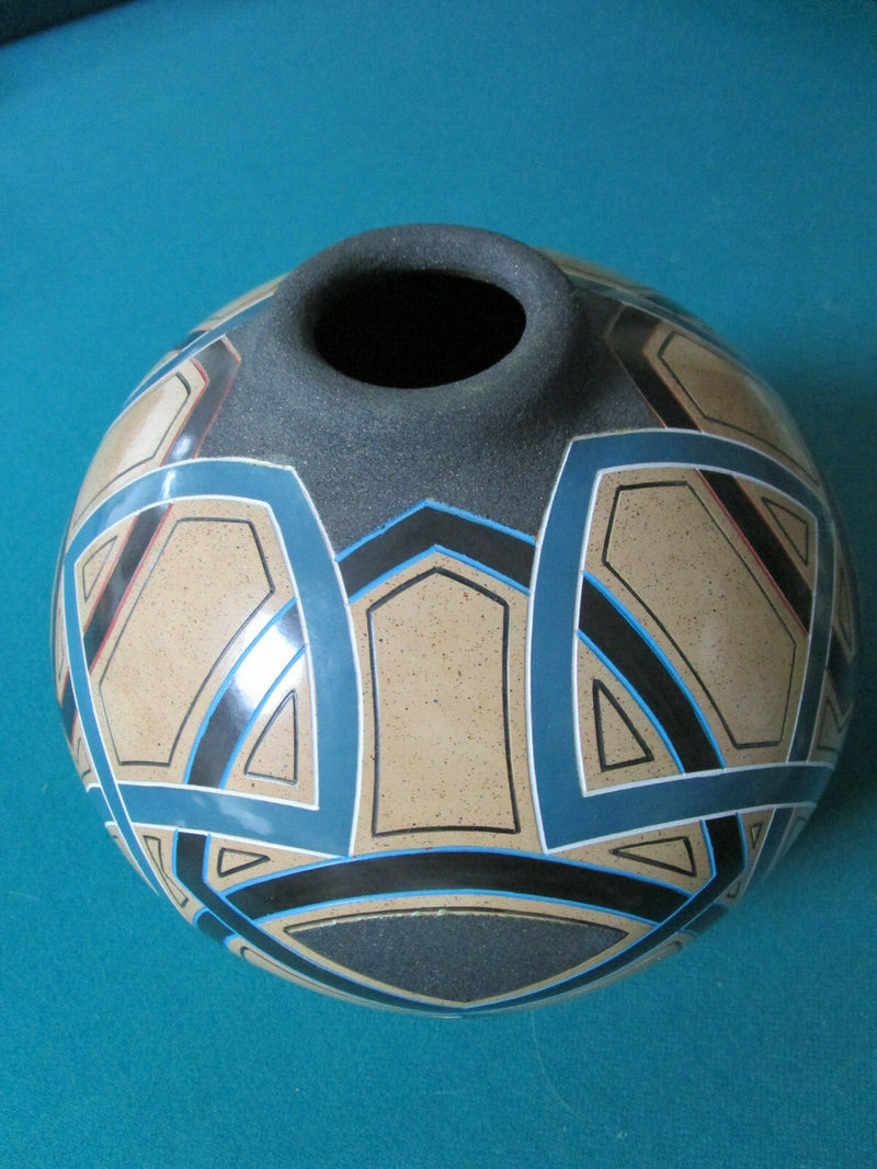 Nicaraguan Pottery Luis Enrique Gutierres - Jose Salazar - And Other Pick 1