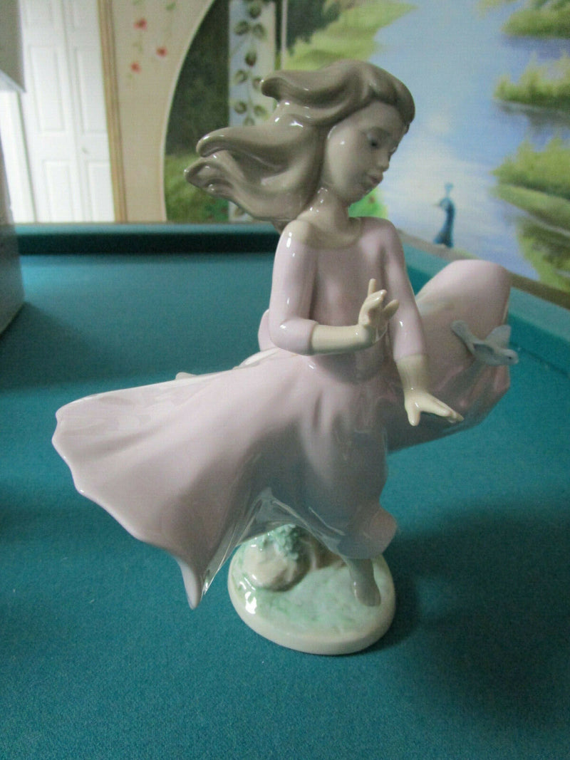 Lladro Figurines Girl W/ Bonnet,Dreaming Angel, Joy Of Life, Linda Capazo Pick1^