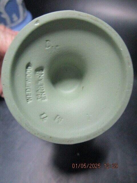 WEDGWOOD JASPERWARE SAGE GREEN MINI URN 3.75 IN ^^