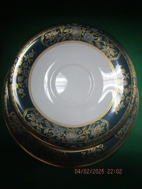 Royal Doulton England  Carlyle Trio Tea Cup Saucer Plate ^^^