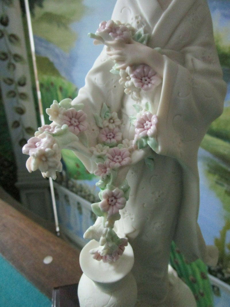 G. ARMANI CAPODIMONTE FIG. ORIENTAL LADY- THE DREAMER- GARDEN WEDDING PICK1
