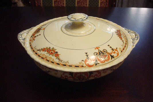 1930's Myott England porcelain tureen with lid, 6" tall by 10" ORIGINAL