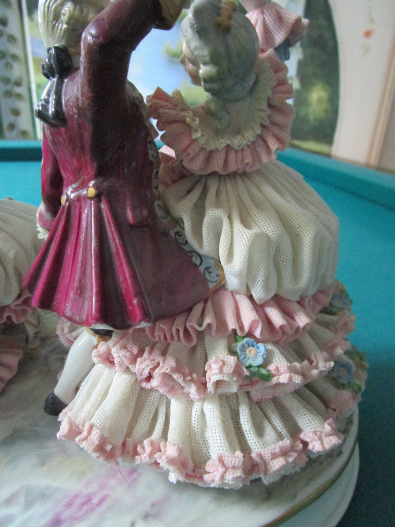 Moritz Zdekauer Monumental Figural Piece Dresden Style Dresses  20”  Great Condi