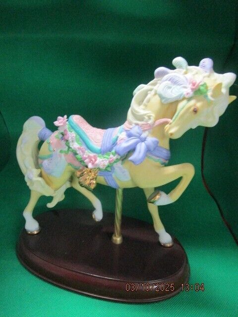 Lenox Carousel Horse Christmas Purple Ribbon 7,25"