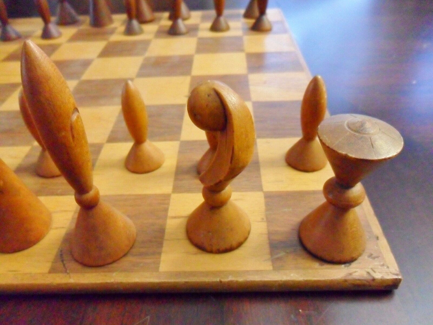 ANRI - Universum Chess Set by Arthur Elliott for Anri, Italy[a*art]