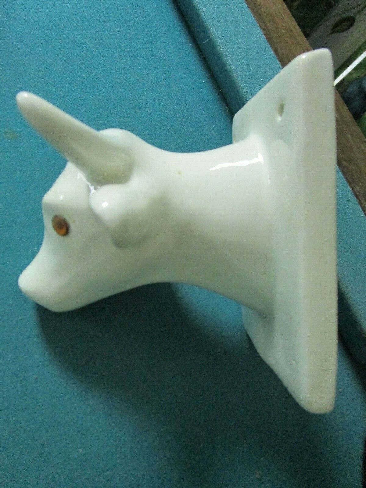 VINTAGE CERAMIC WALL HANGERS COW PIGGLET [67]