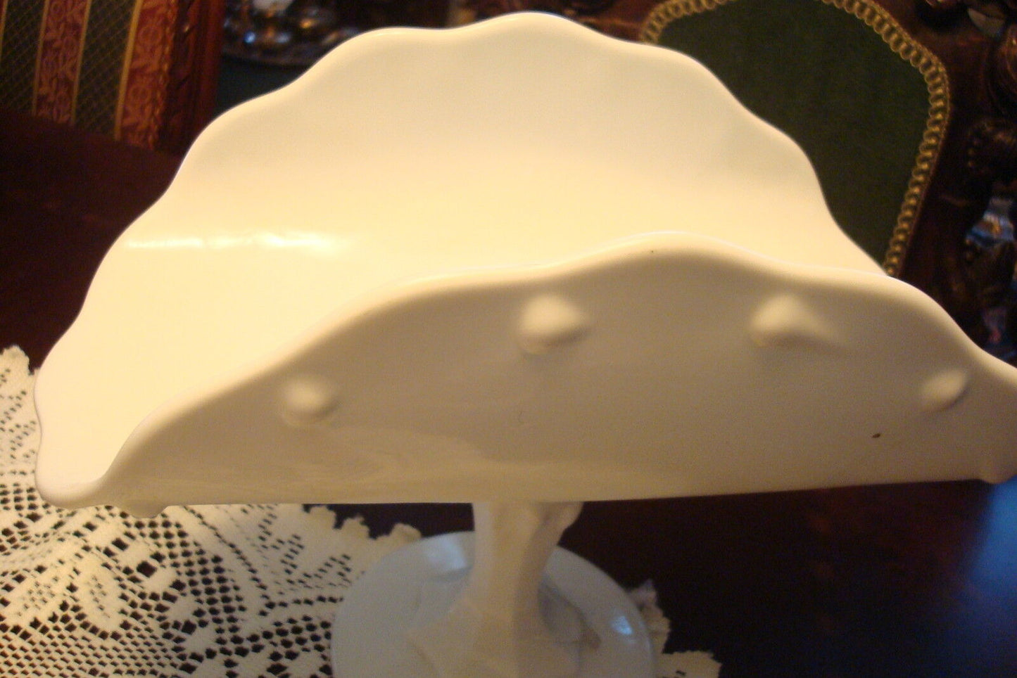 Vintage Indiana Teardrop Pattern White Milk Glass Footed Banana Bowl [MILKGL2]