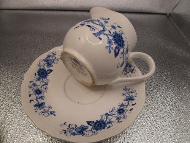 Hankook Creamer and Plate [95B]