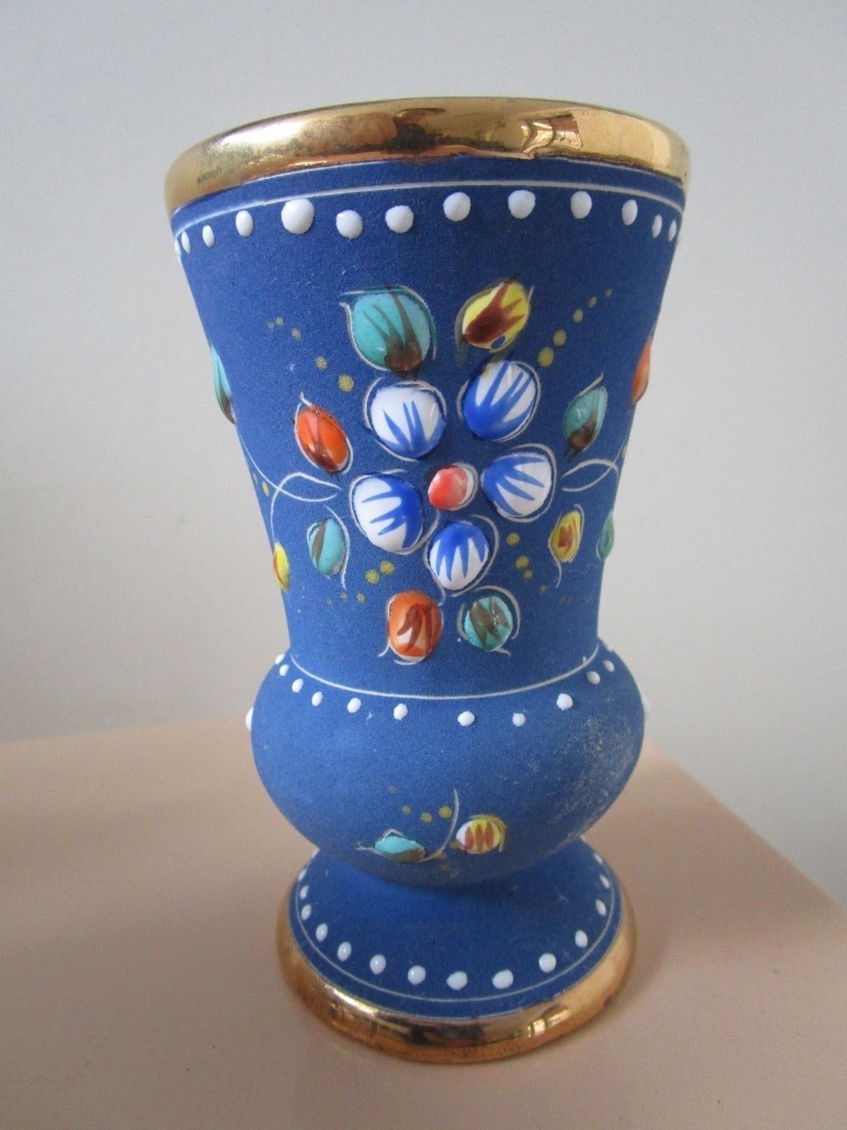 VINTAGE ALCOBACA PORTUGAL VELVET FINISH AND HAND PAINTED GEMS CERAMIC RARE