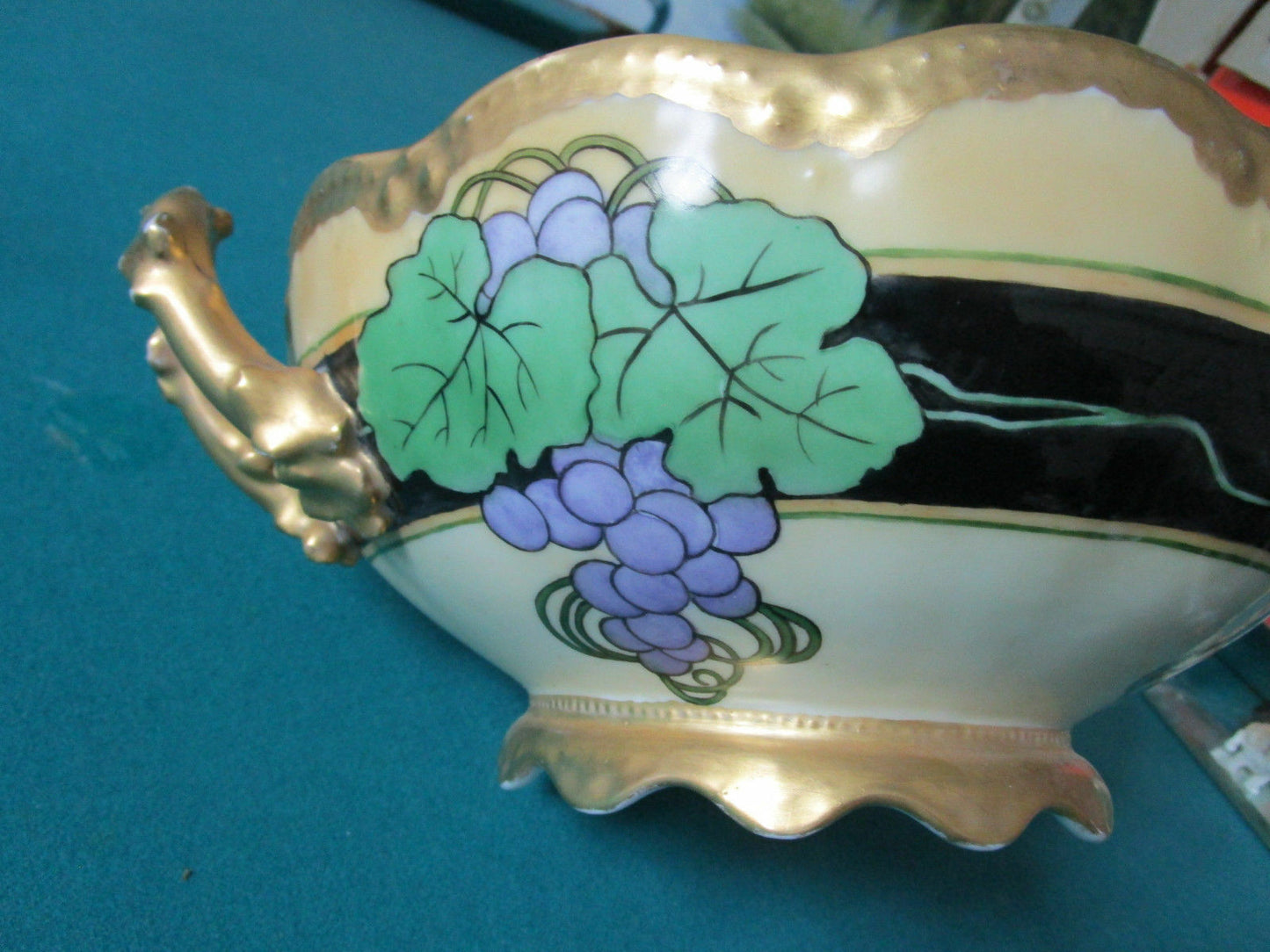 Tresseman & Vogt, T&V LIMOGES HANDLE GRAVY BOWL FLORAL BOWL CENTERPIECE PICK 1