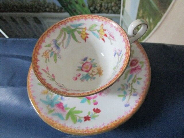 Royal Doulton Ito 1980s Pink Floral Smooth Edge Dinner Set Pick Set