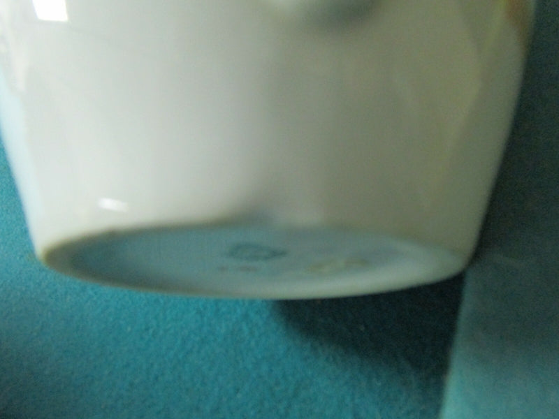 Union Czechoslovakia Ceramic Pitcher - Covered Lusterware Ceramic Sugar Pick1