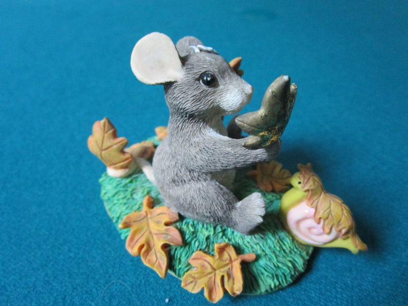 CHARMING TAILS BY FITZ & FLOYD FIGURINE "MAXINE'S LEAF COLLECTION"  AUTUMN