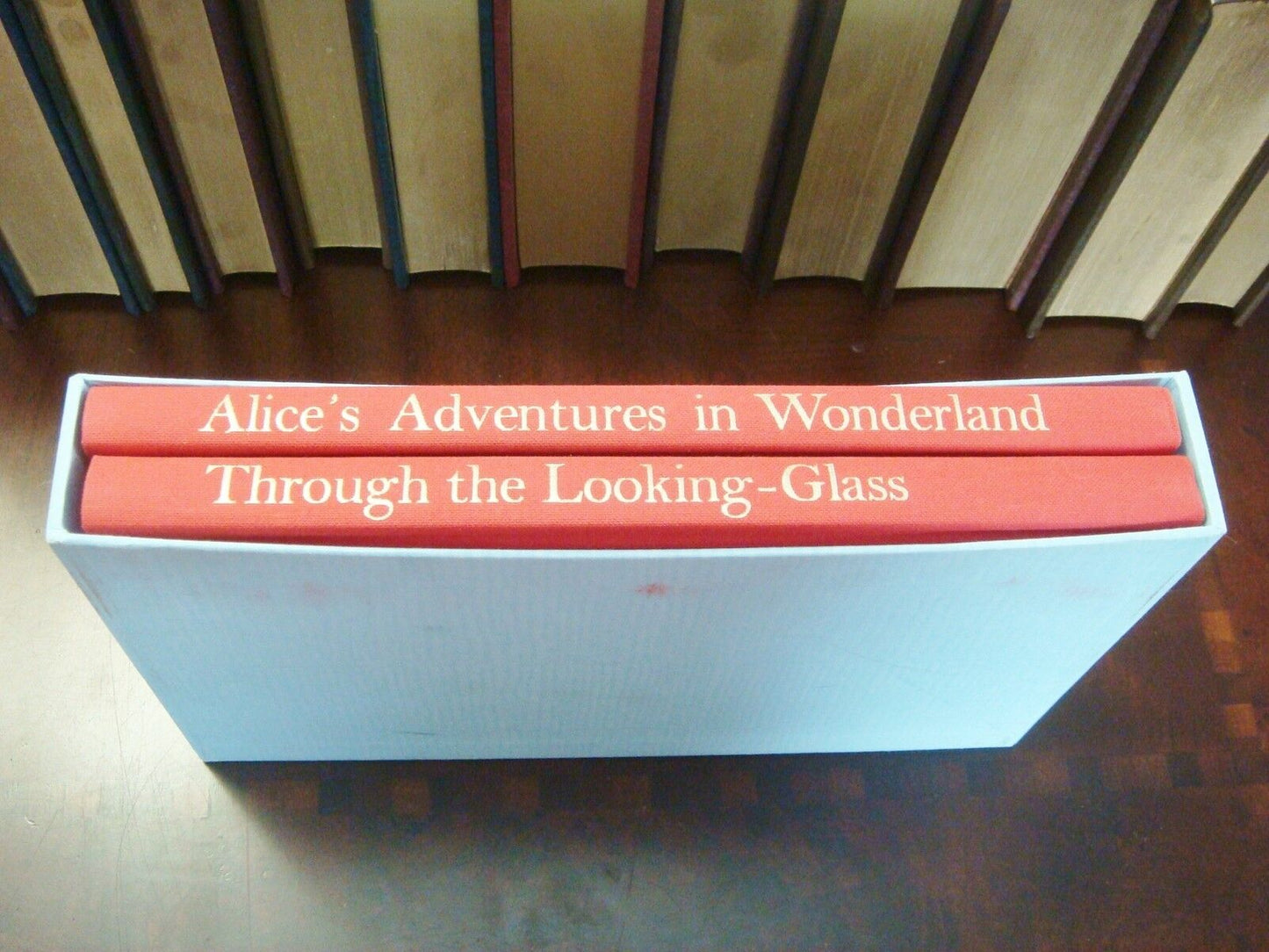 Alice's in Wonderland & Through the Looking-Glass books Carroll Lewis LONDON NEW