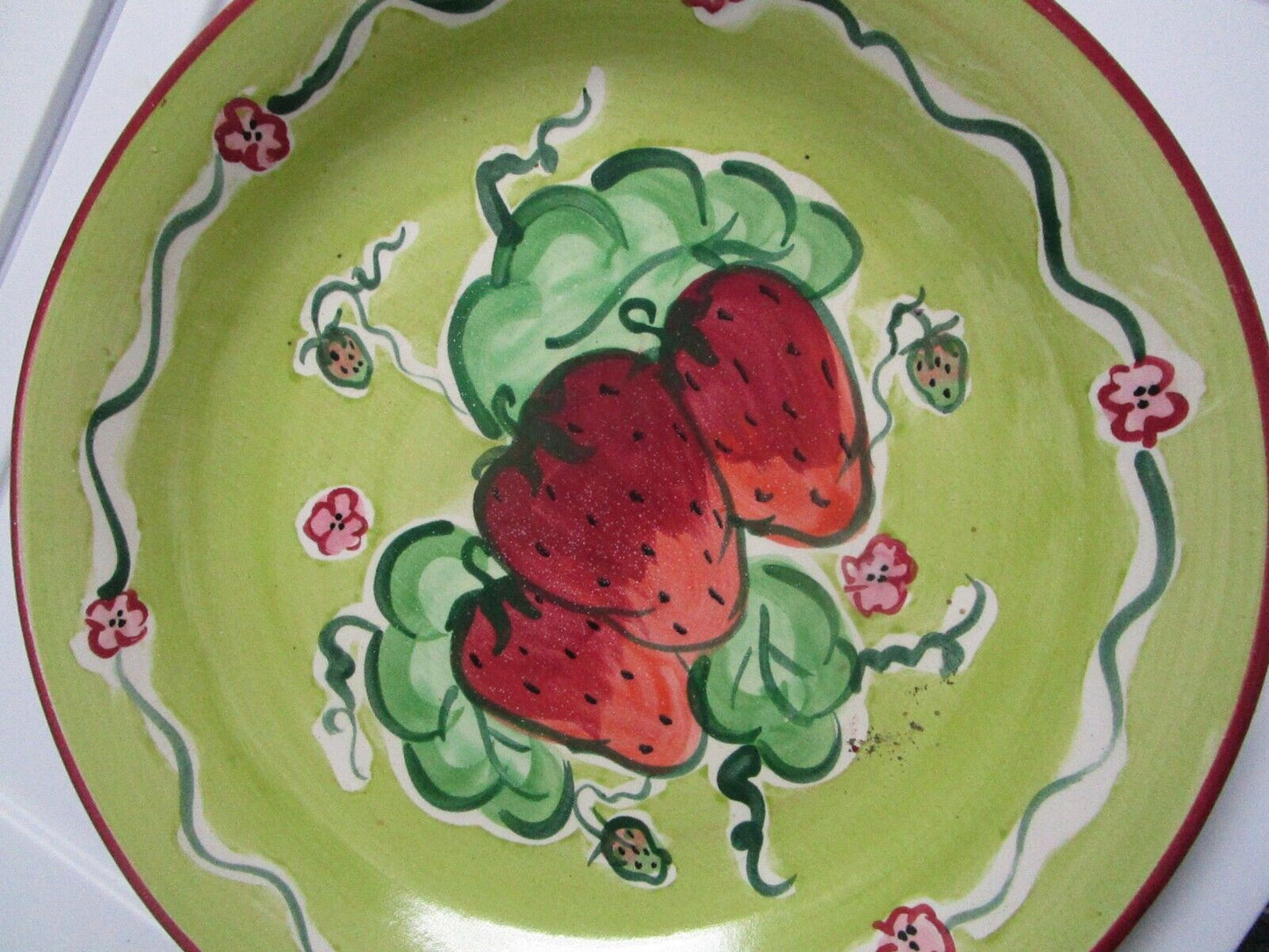 FLORIWARE POTTERY PLATTER STRAWBERRIES, OHIO, USA, 11"