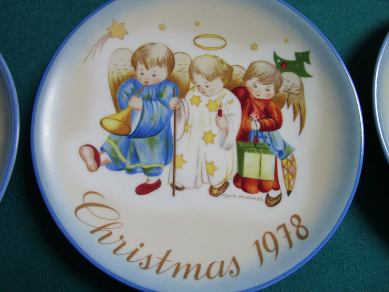 BERTA HUMMEL SCHMID 10 YEARS CHRISTMAS ANNUAL  PLATES COLLECTION 1871-81  10 PCS
