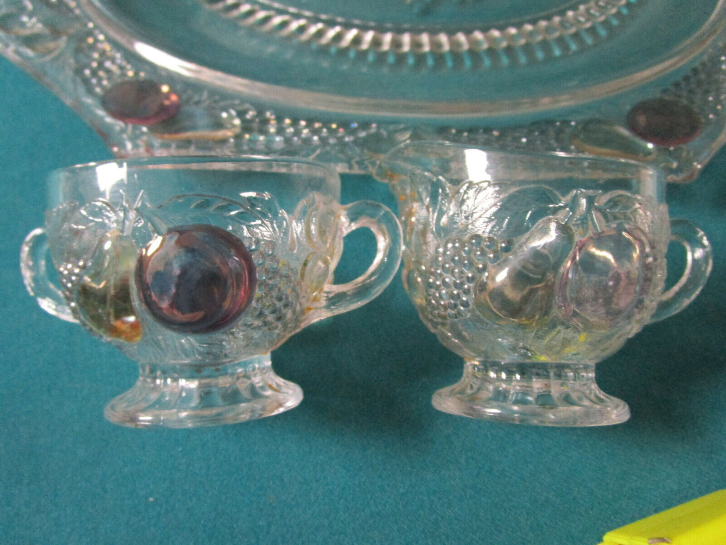 Westmoreland ANTIQUE Glass DELLA ROBBIA fruits pattern TRAY CREAMER SUGAR PICK 1