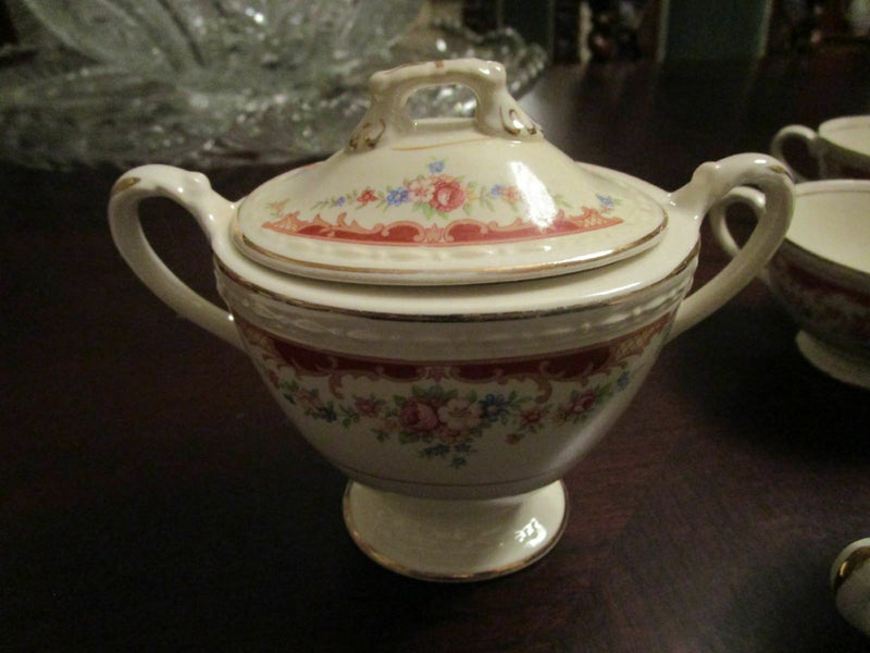 Homer Laughlin England Eggshell Georgian Bouquet Pattern Plates Trays Cups Pick