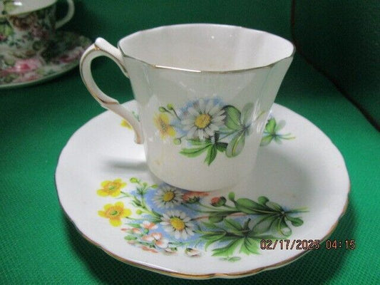 THE FLOWERS OF SHAKESPEARE ROYAL AVON ENGLAND TEA CUP / SAUCER DAISIES [65]