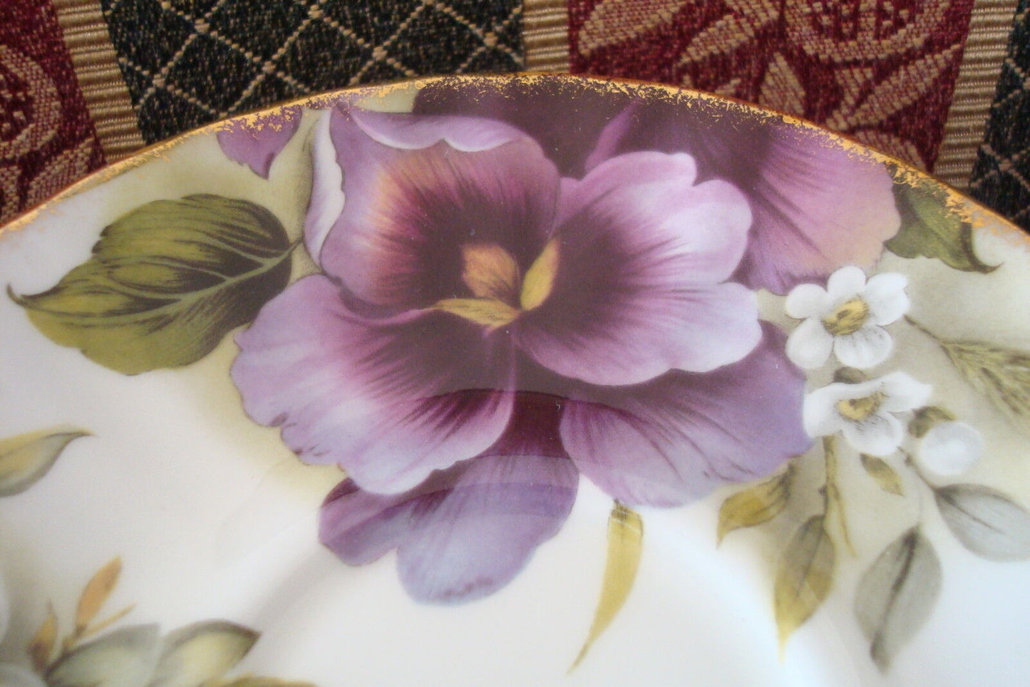 Duchess England, Violets Pattern, cup and saucer, ORIGINAL [95H]