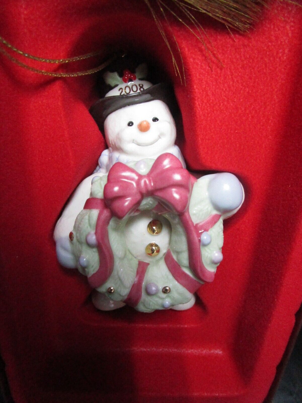 LENOX CHRISTMAS ORNAMENT ANNUAL 2008 SNOWMAN AND WREATH 4IN ^^