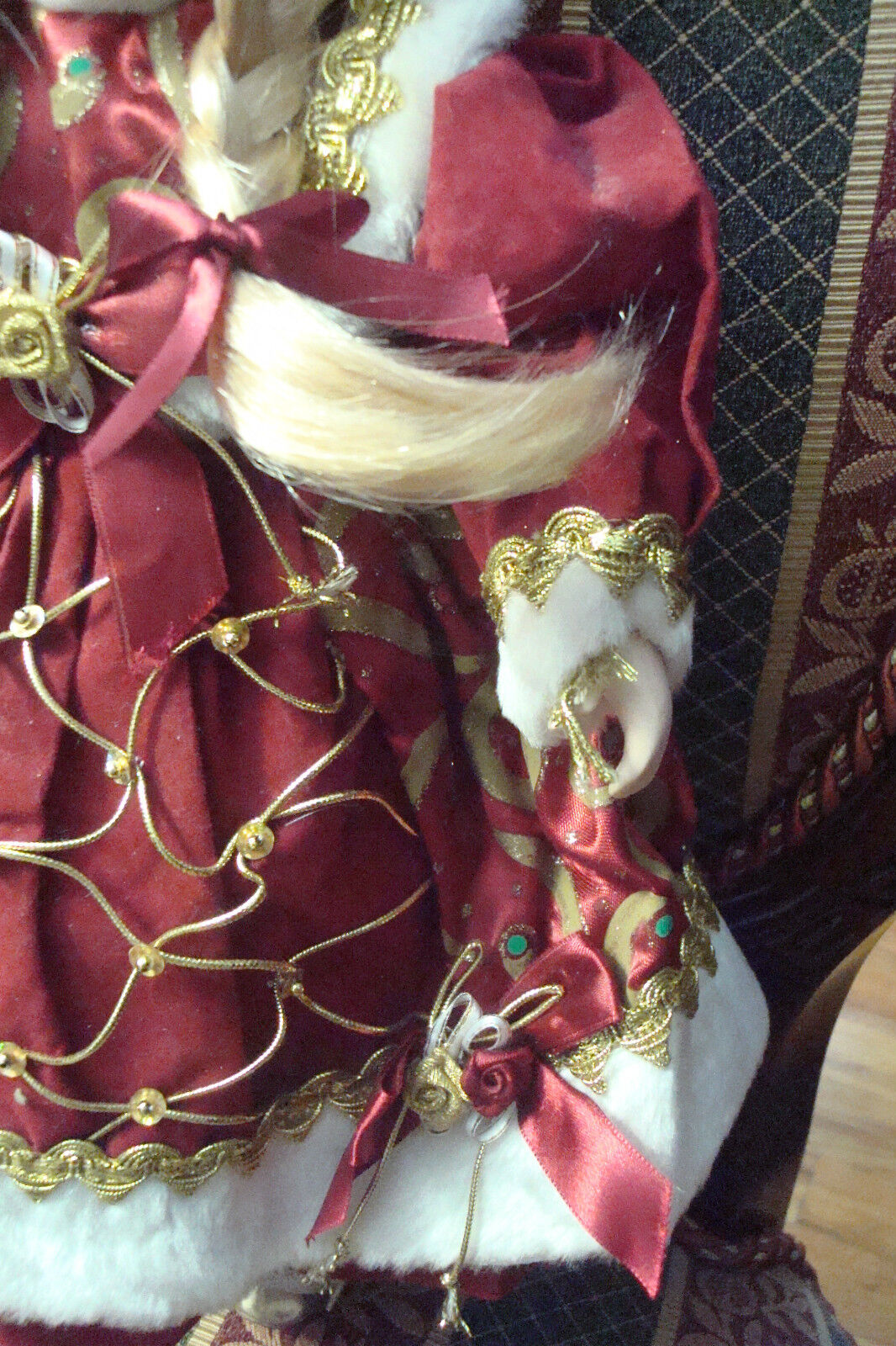 Vanessa Richardi CHRISTMAS Doll, Doll in festive attire