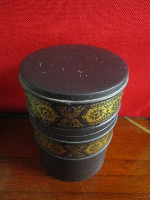 WEDGWOOD CIGARRETTE COVERED HOLDER JASPERWARE  TRINKET GREEN / BLACK BOX PICK 1