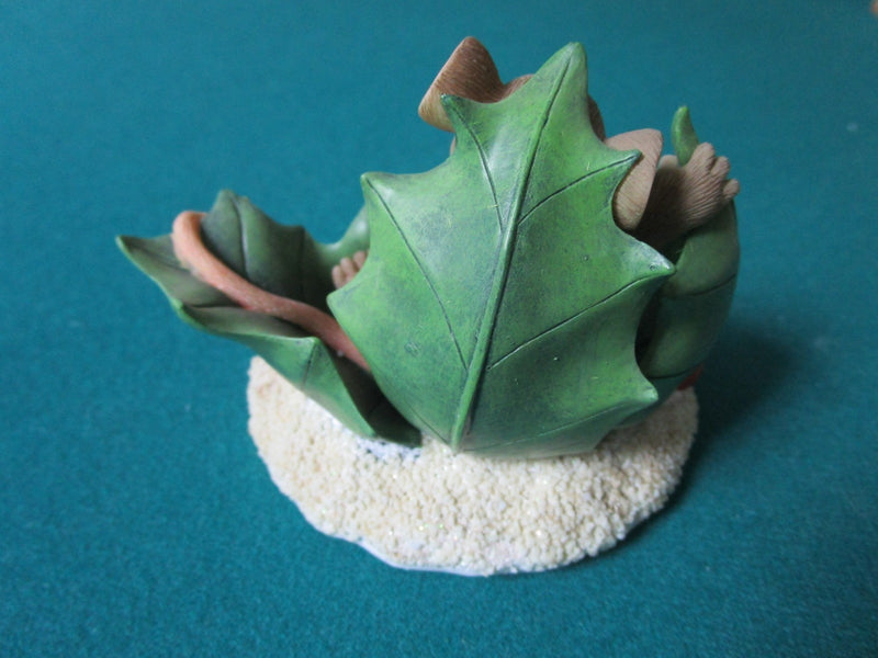 CHARMING TAILS BY FITZ & FLOYD FIGURINE "HAPPY HOLLY DAYS"