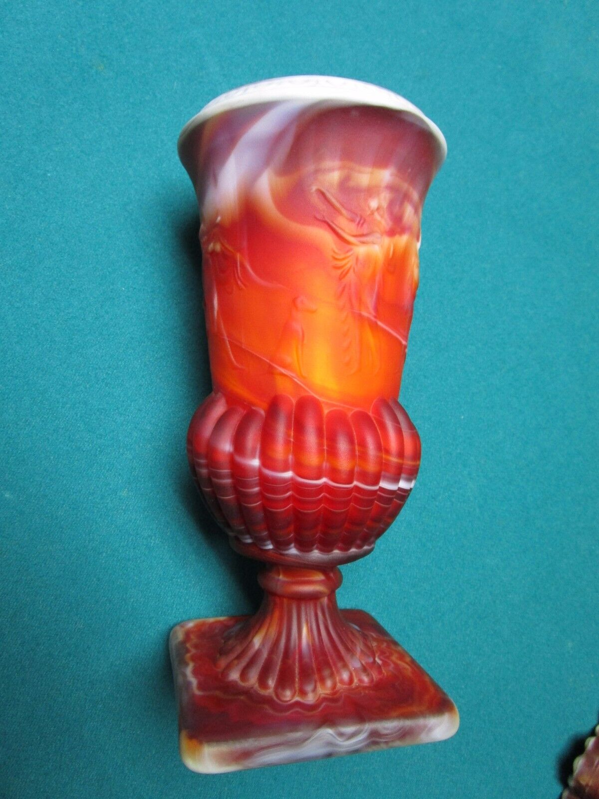 1951 IMPERIAL SLAG GLASS RED WHITE FOOTED VASE/URN, 8 1/2" TALL X 4 X 4 BASE