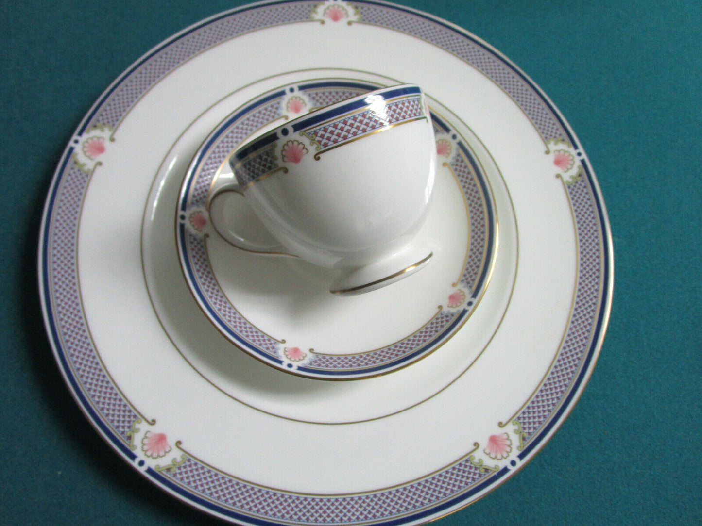 WEDGWOOD DINNER SET CUALIFLOWER WARE - LEIGHT SHAPE- LATTICE FLORAL PICK ONE