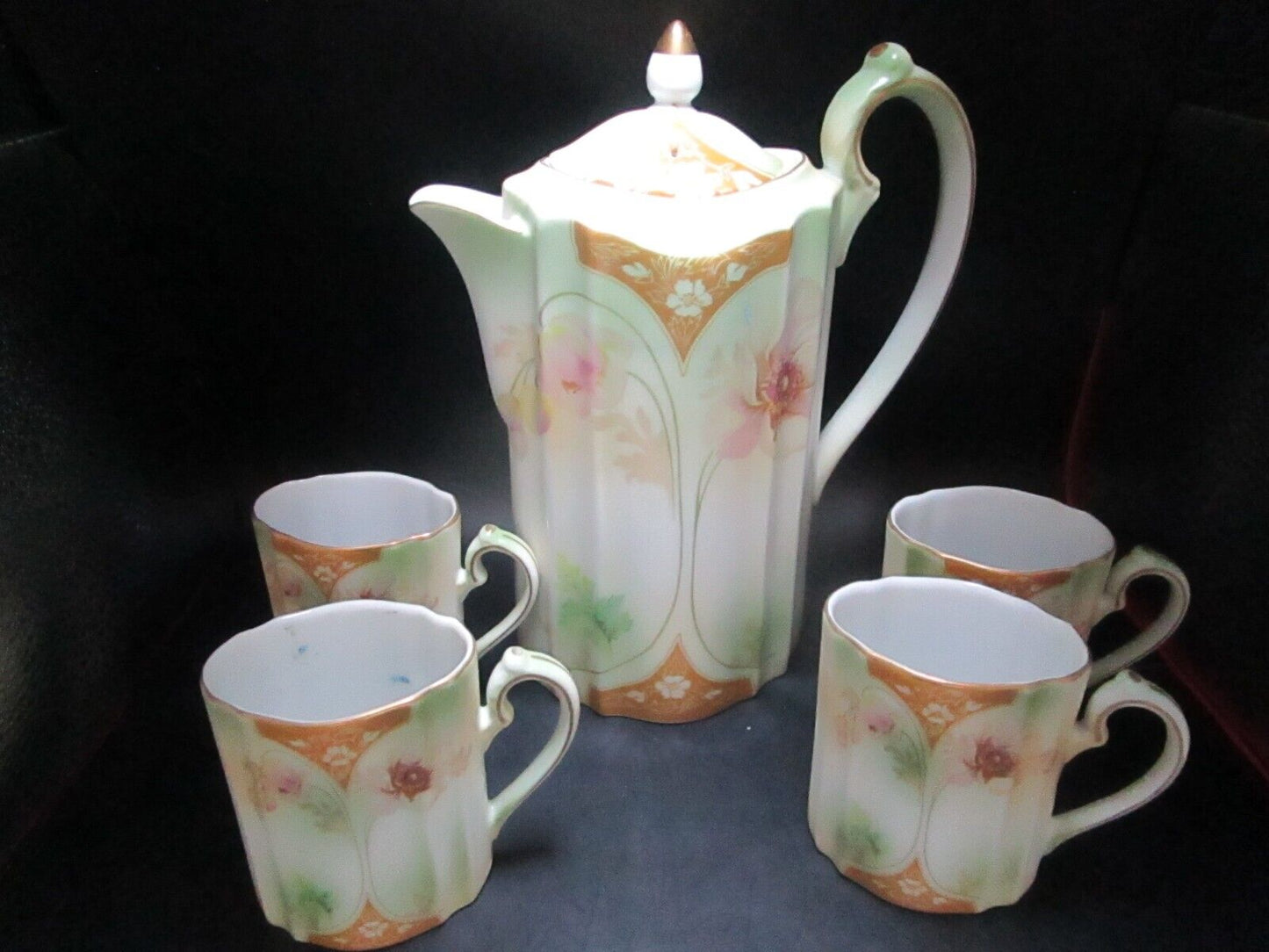 RS JAPAN CHOCOLATIER COFFEE POT AND 4 MUGS