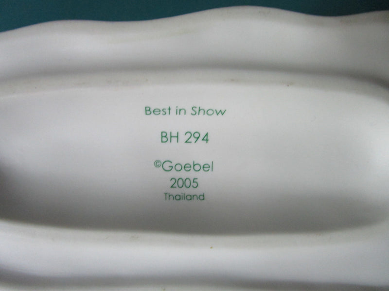 Goebel Berta Hummel Figurine #Bh 294 "Best In Show" 2005,4 1/2 X 5 1/2{*a7]