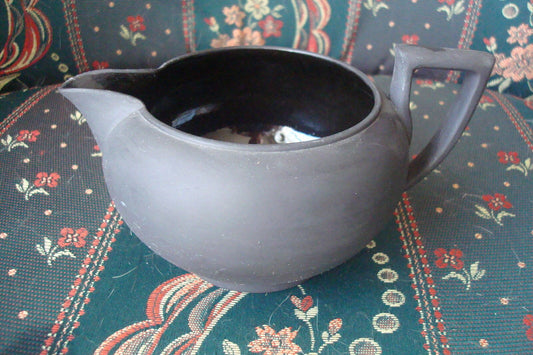 Wedgwood Black Basalt Porcelain creamer ORIGINAL [aC]