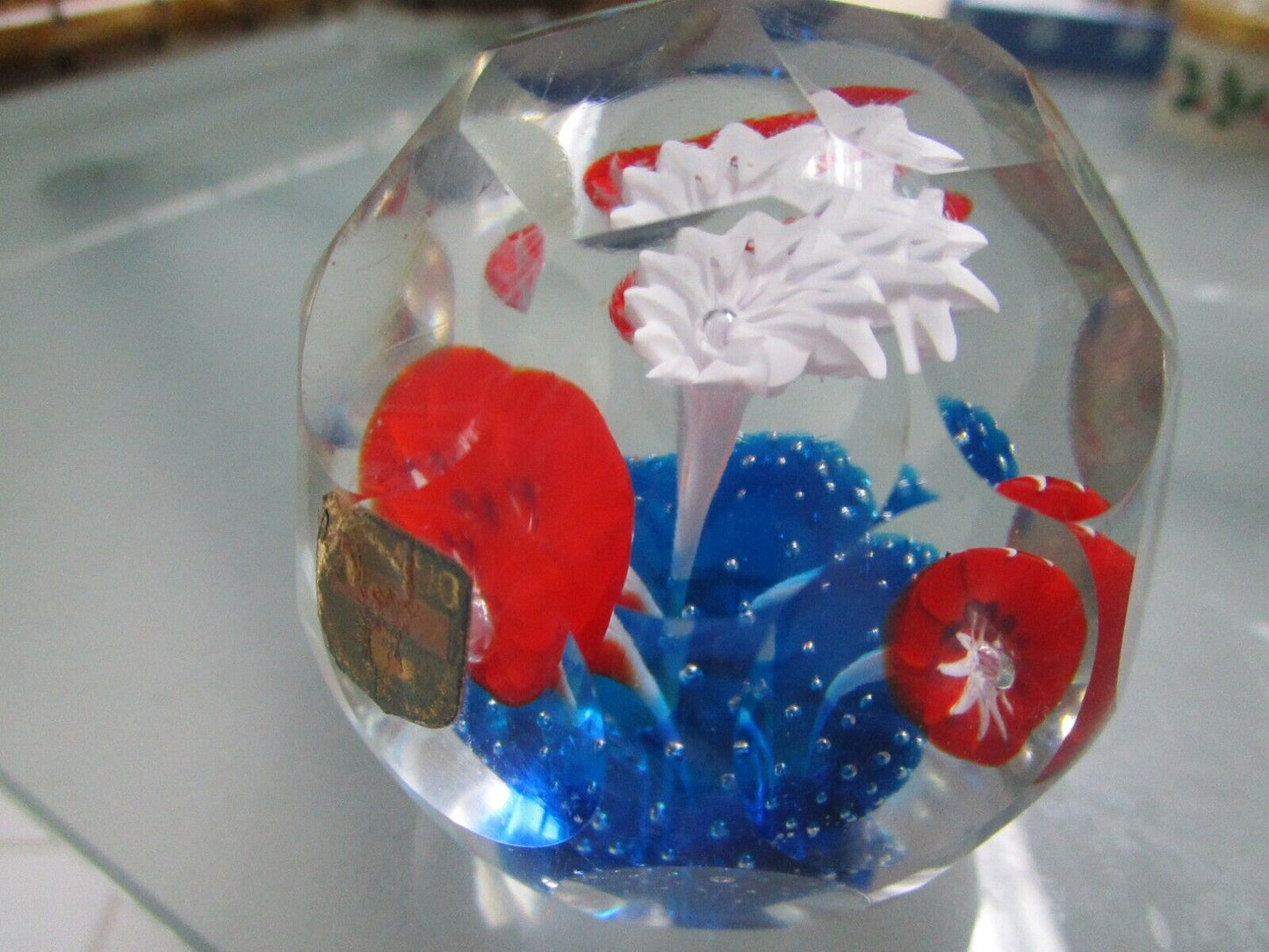 ART GLASS PAPERWEIGHT BUBBLES 3 1/2" PPWE