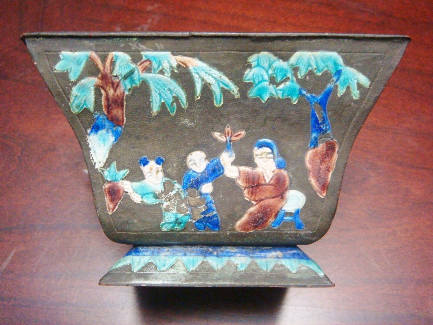 Antique Chinese Bowl Cloisonne figures in different occasions, primitive[11clo]